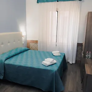 Square Гостевой дом