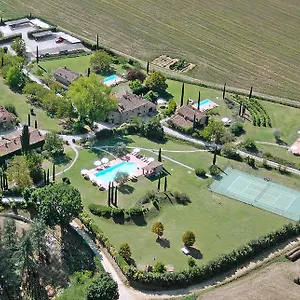 Monsignor Della Casa Country & Borgo San Lorenzo