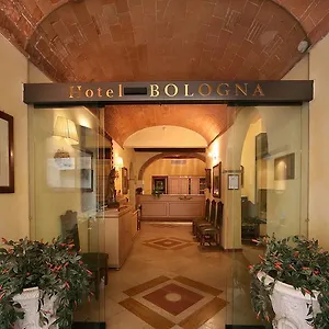 https://bologna-pisa.it-tuscanyhotel.com
